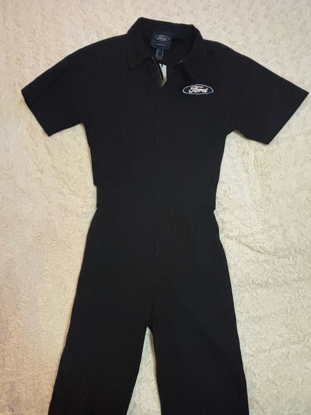 Forever 21 Black Short-Sleeve Women's Jumpsuit